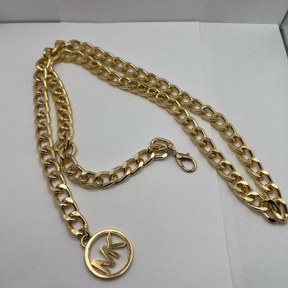 Michael Kors Gold-Tone Chain Belt w/ MK Logo Medallion ✨ - Picture 3 of 4